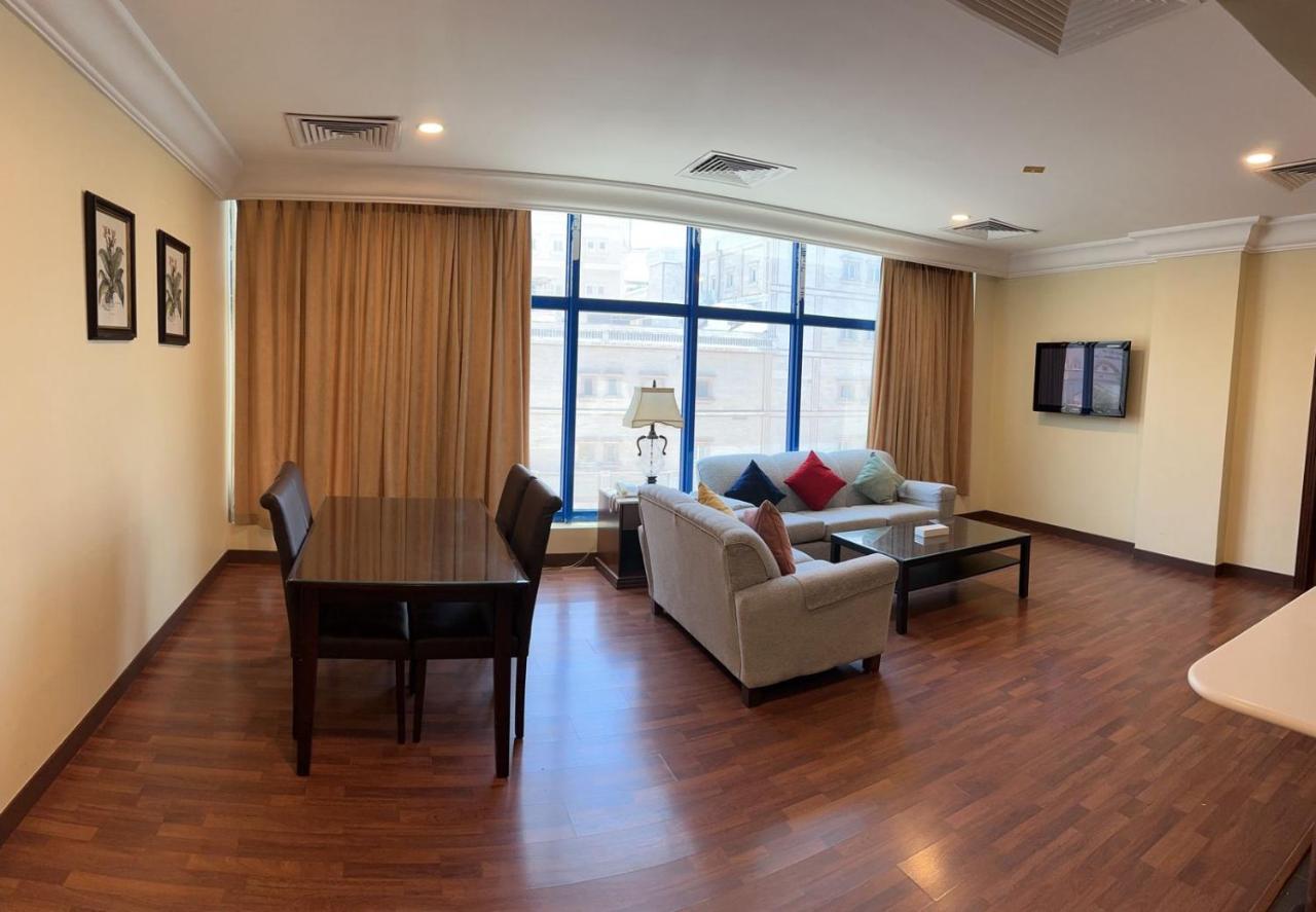 The Palace Suites Al-Khobar Eksteriør bilde