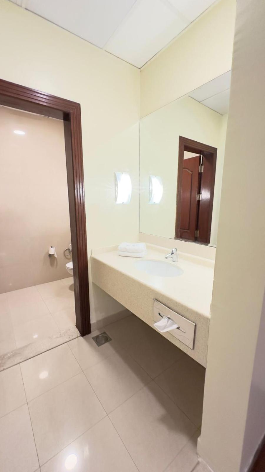 The Palace Suites Al-Khobar Eksteriør bilde