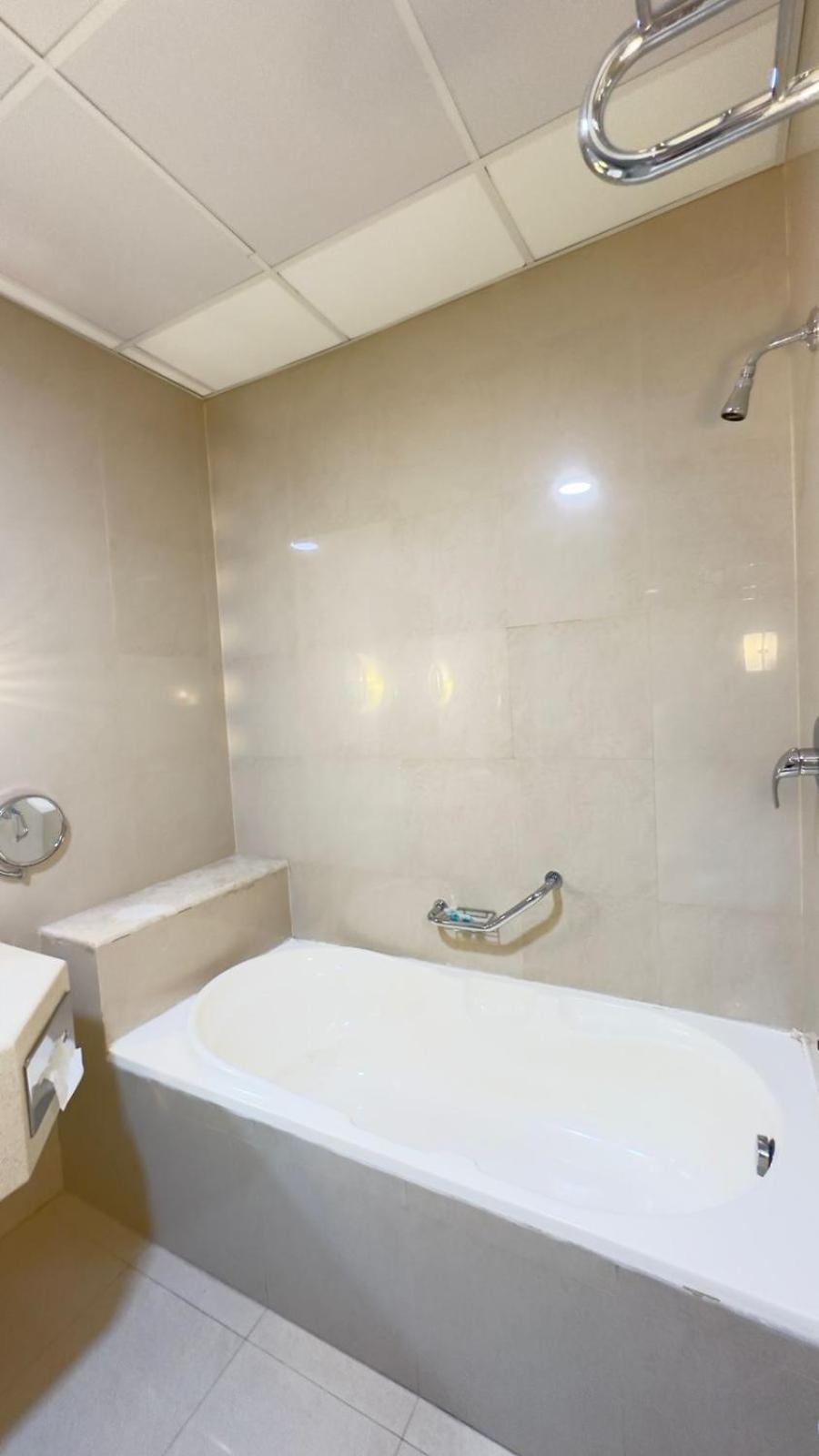 The Palace Suites Al-Khobar Eksteriør bilde